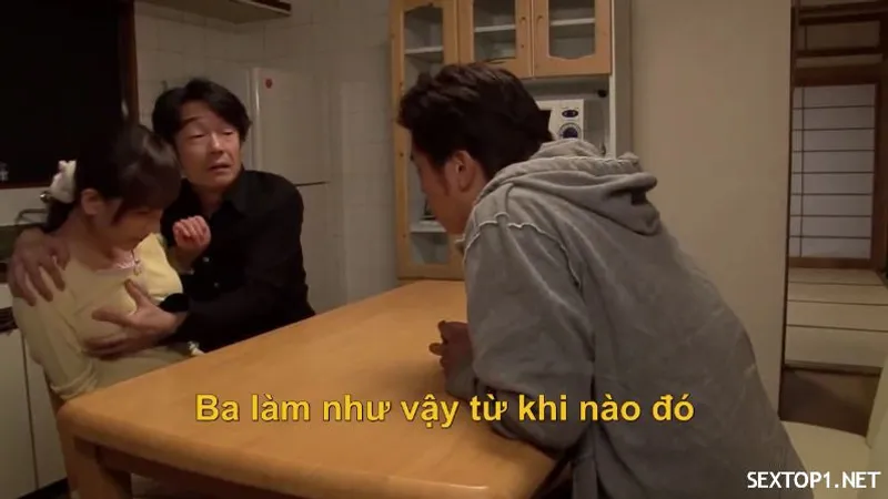 Bố và anh ông chồng ép làm tình nàng dâu vietsub